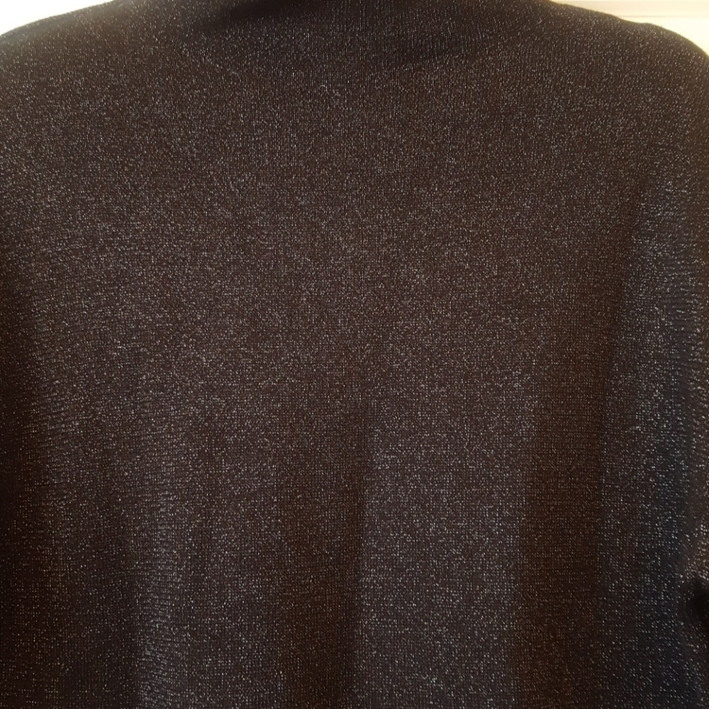 🖤H&M Sweater🖤 - Picture 4 of 5